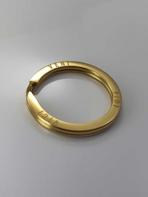 Nyckelring guld design