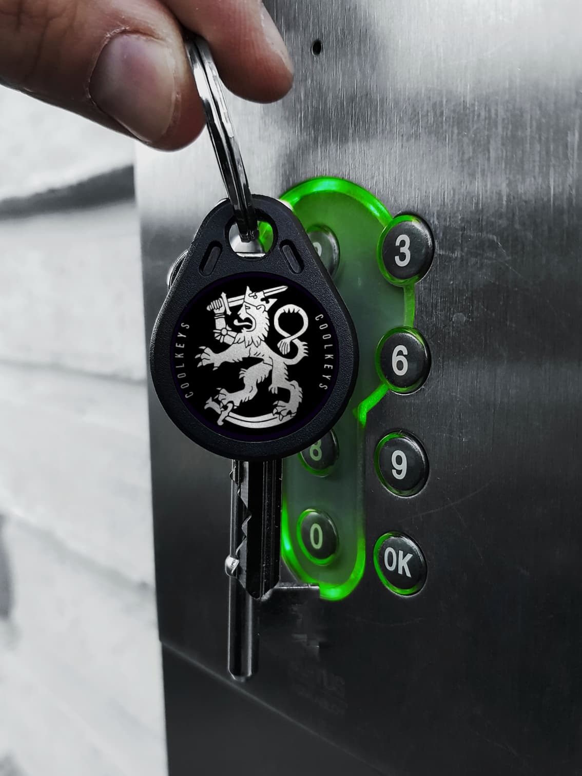 FINNISH LION STEEL RFID TAG - Image 2